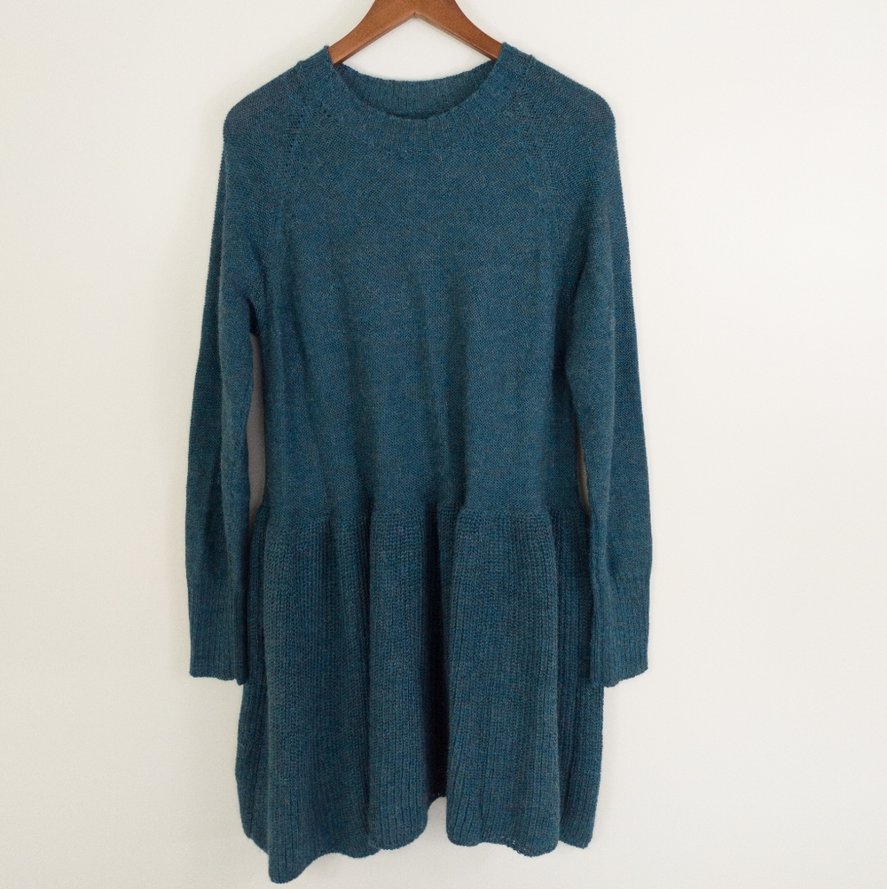 Ekuboo Alpaca Crew Neck Peplum Dress